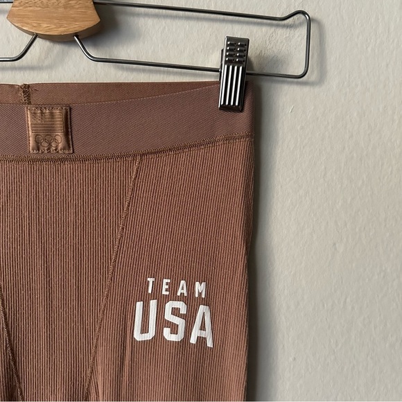 SKIMS SIENNA LIMITED EDITION TEAM USA BOXER LEGGINGS Small - Picture 10 of 11
